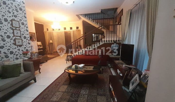 Dijual Rumah 2,5 Lantai di Pondok Aren, Tangerang Selatan.