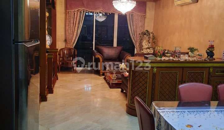 Quick Sale Apt. Kedoya Elok 3BR, Nice View, Corner