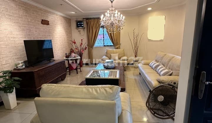 Turun Harga Dijual Rumah Bagus di Duri Permai, Jakarta Barat