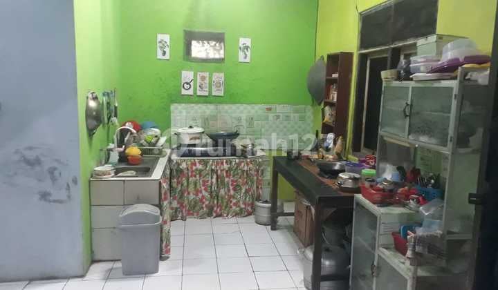 Dijual Rumah 1 Lantai, 3 Kamar Tidur, Lt 179m2 di Kampung Tapos Depok