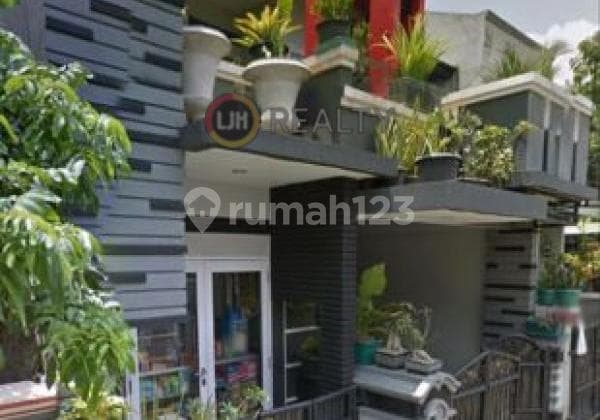 Rumah Villa Nusa Indah Kota Wisata Cibubur 2 Lantai, 3 Kamar Tidur, 2,9KM dari Living World Wisata Cibubur