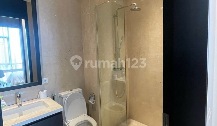 Apartment La Vie All Suites Apartment 2 BR Furnished Bagus