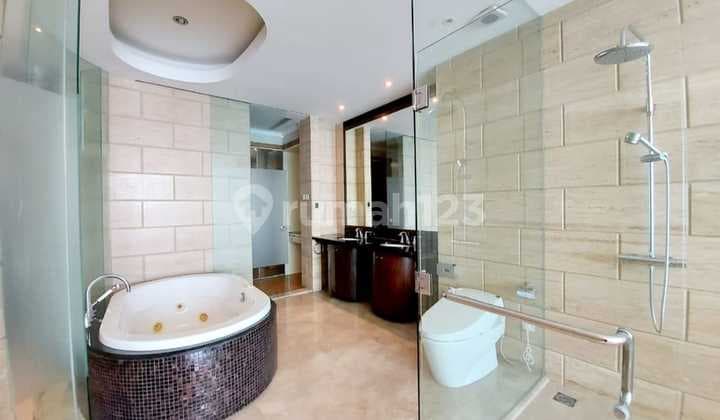 Apartment Kempinski Residence Bagus 3 BR Furnished