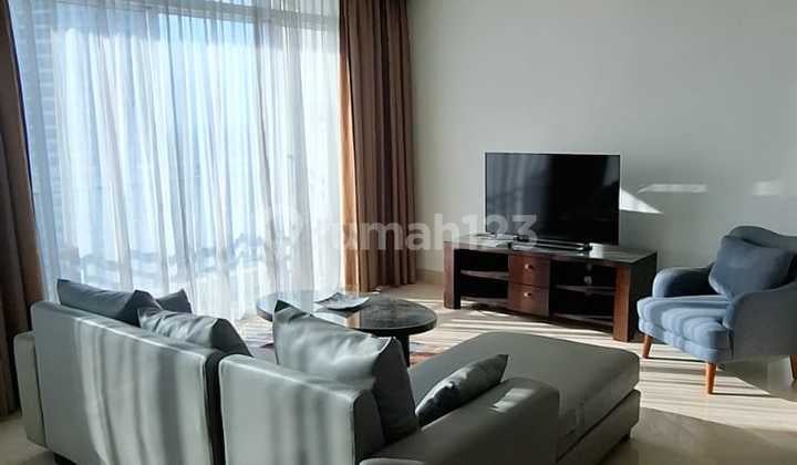 Apartment Pakubuwono View Nice 3 BR Furnished
