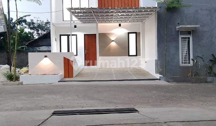 Rumah 10 Menit ke Stasiun Kereta Depok SHM Hanya 500 Jutaan
