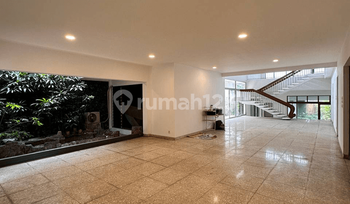 Rumah Bagus Unfurnished SHM Pondok Indah, Jakarta Selatan