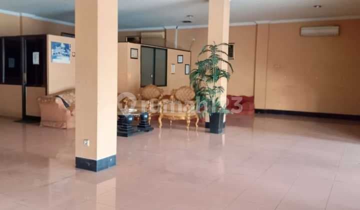 SALE OFFICE BUILDING Lokasi strategis di Pancoran