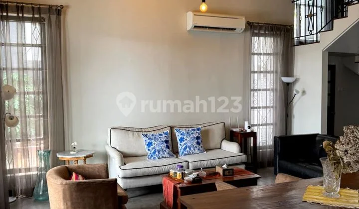 Flood-Free 2-Story Well-Maintained Ready-to-Occupy House in Kemang