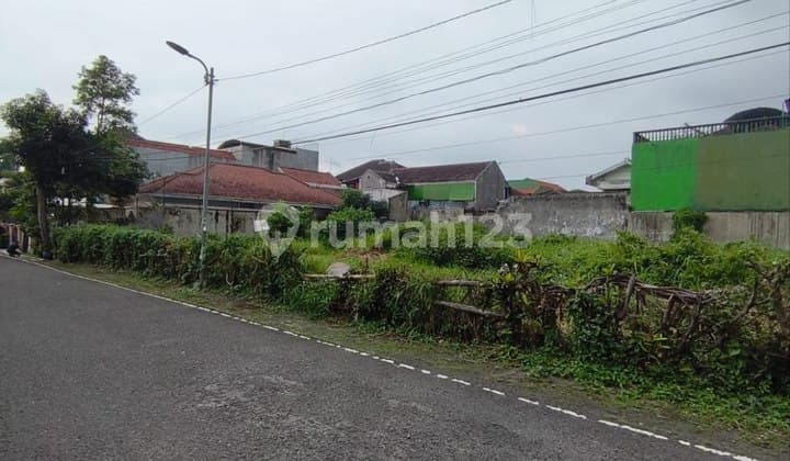 Tanah Selangkah ke Ub di Jl Bendungan-Bendungan Malang