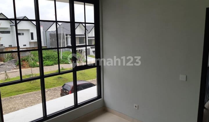 Rumah Di Bsb Bagus Hadap Selatan