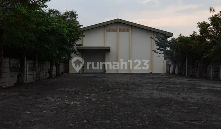 Gudang & Kantor Kondisi Bagus Luas 4583m2 Di Komplek Marina, Semarang Barat