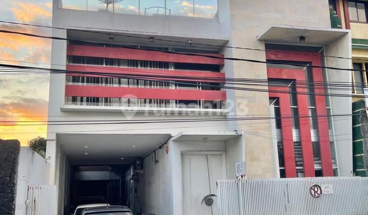 Dijual Rumah 2 Lantai Denpasar Utara Dekat Living World