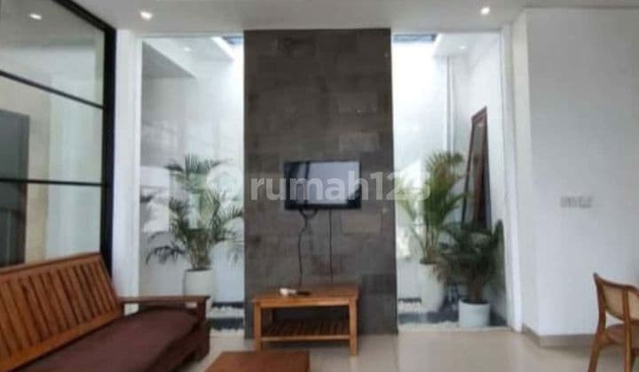 Sewa Villa Siap Huni Hadap Utara Full Furnished 3 Kamar Kerobokan