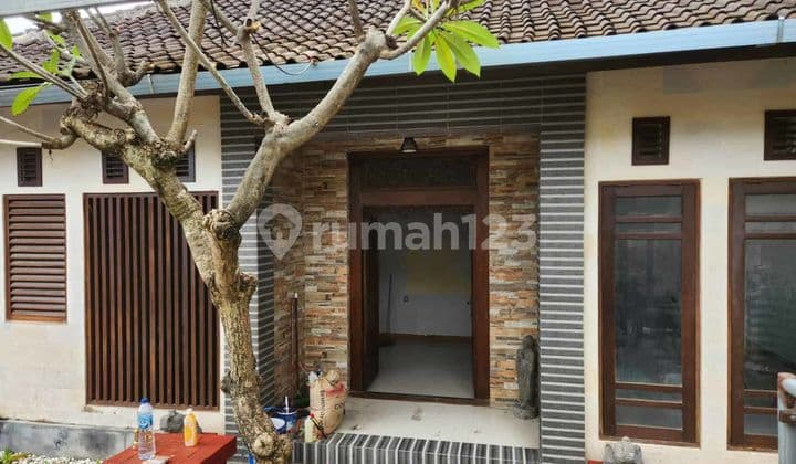Rumah Semi Villa Furnished 3 Kamar Buluh Indah