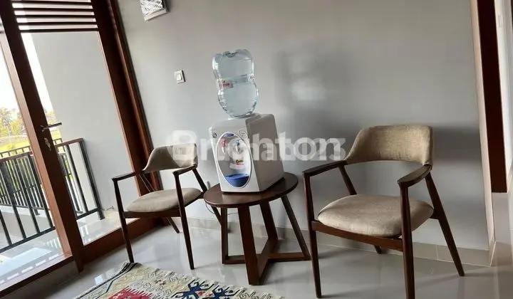 FULLY FURNISHED HOUSE IN A STRATEGIC & LUSH HOUSING COMPLEX