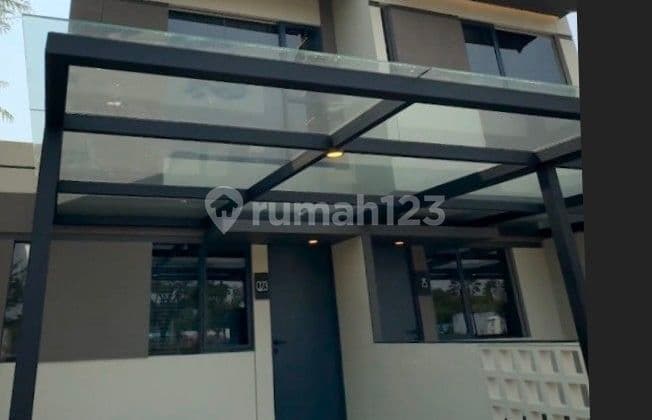 Hunian Viral Yang Letaknya Nempel Dengan Gading Serpong