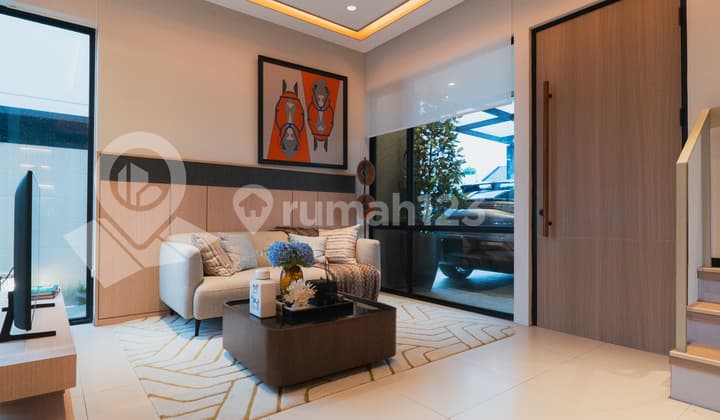 Rumah Minimalis Modern 3 Lantai, 4 Kamar Tidur, Lokasi Dekat Tol