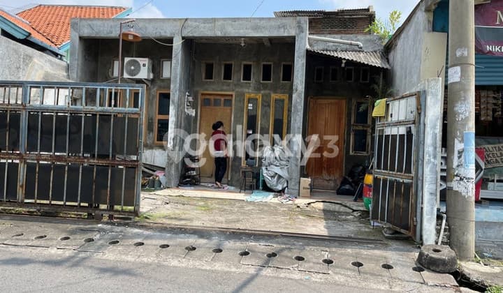 Rumah Shm Jl Pedurungan Tengah Blok Xii Semarang