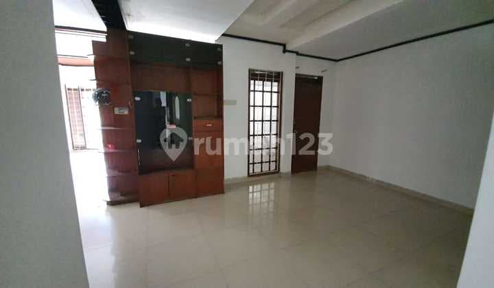Rumah Siap Huni Citra 1 di Kalideres