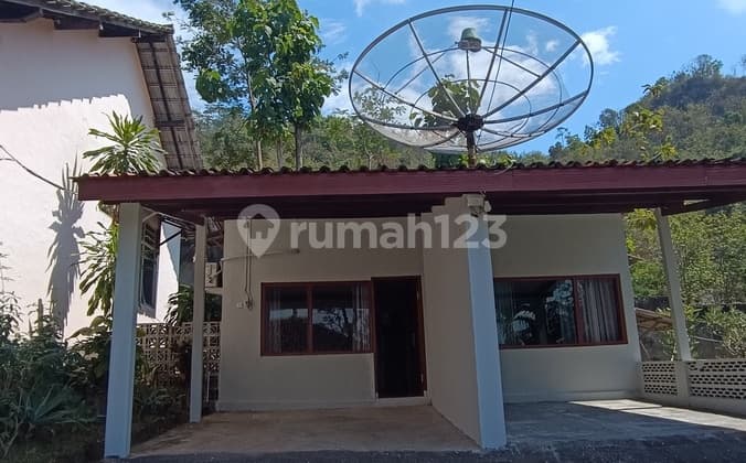 Hotel di Kawasan Wisata Waduk Gajahmungkur, Wonogiri, 24 Kamar, Full Perabot