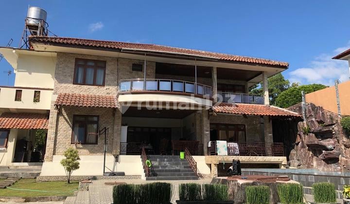 Dijual Rumah Mewah dan Luas di Jl Merbabu Boyolali