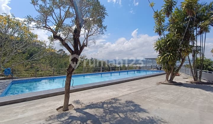 Hotel di Kawasan Wisata Waduk Gajahmungkur, Wonogiri, 24 Kamar, Full Perabot