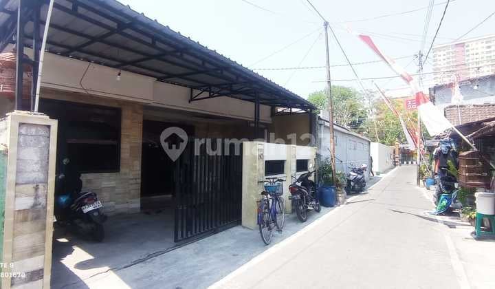 Rumah Kost 7 Kamar Tidur Semi Furnished SHM Jln Seruni Mangkubumen Solo