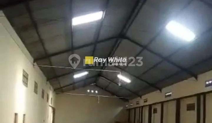 Warehouse In Gatak 900.0 M² Unfurnished Ready to Occupy Good