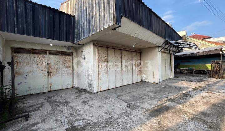 Disewakan Ruang Usaha Strategis di Pusat Kota Solo