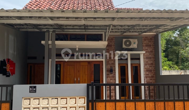 Cheap SHM House with Car Access Near Station