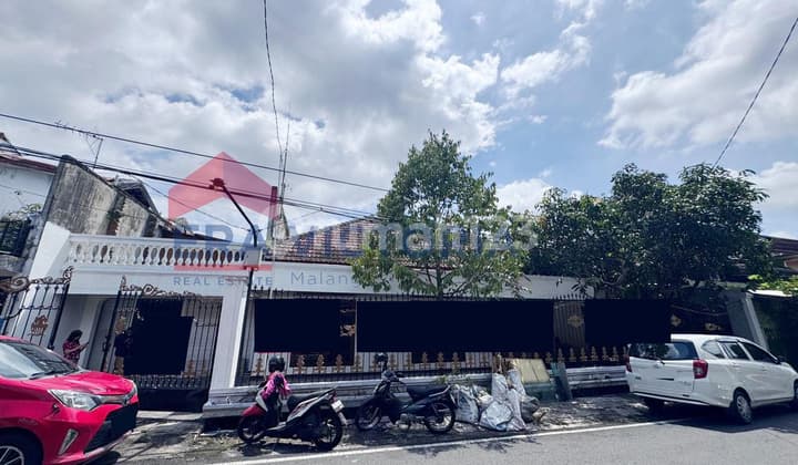 Rumah Strategis Siap Huni Akses Mudah ke Kampus Unmer, Mall Favorit