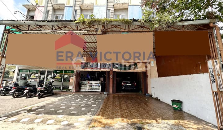 Ruko Connecting Tepi Jalan Raya Blimbing Area Bisnis Ramai Dekat Superindo