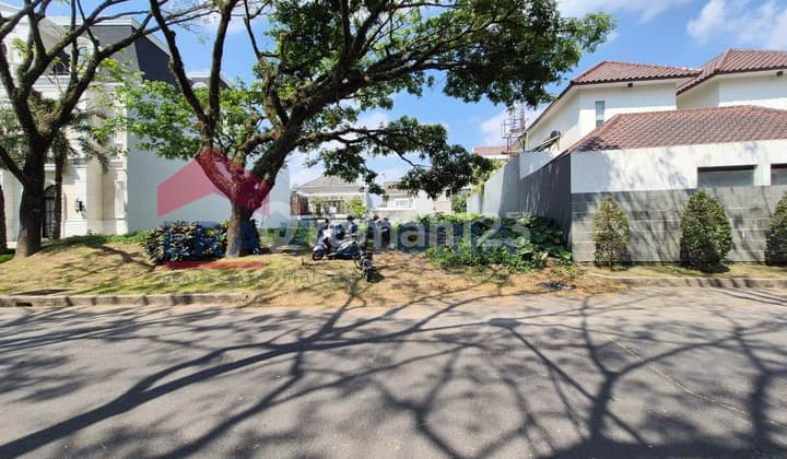 Tanah Kavling Eksklusif di Boulevard Ijen Lokasi Premium Dekat MOG