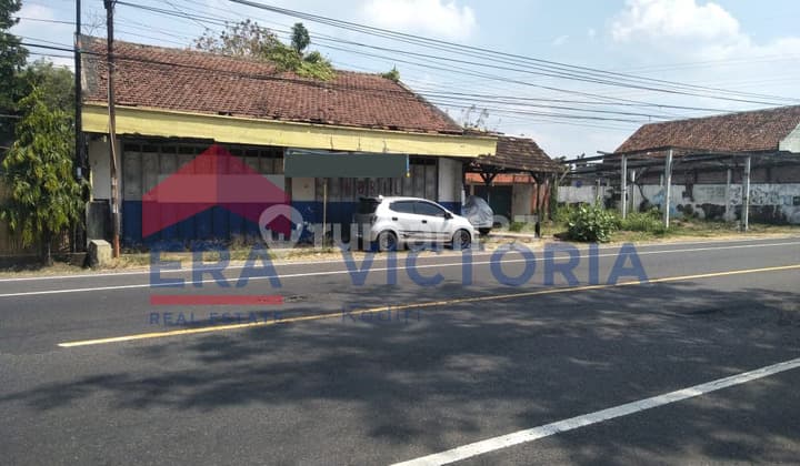 Ruko + Rumah + Tanah Jual di Jalan Nasional Sukomoro Nganjuk
