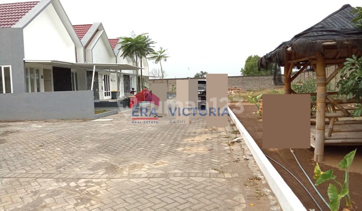 Mrican Royal Cluster 5 Menit Dari RS Muhamadiyah Ahamd Dahlan