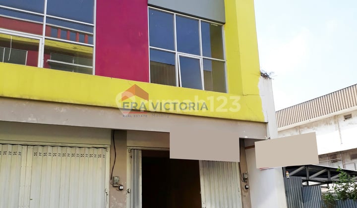 Ruko Disewa Lokasi Super Ramai di Komplek Pasar Besar