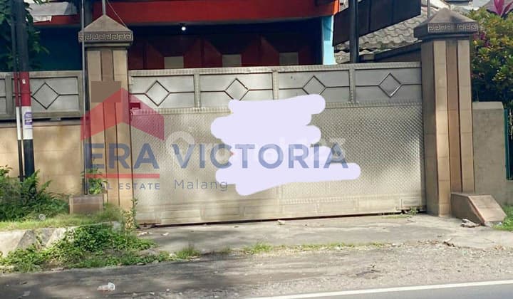 Rumah dan Gudang Strategis di Nol Jalan Raya Kebonagung Siap Pakai