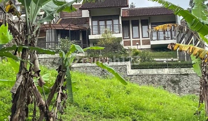 Dijual Rumah Kampung Padi Dago
