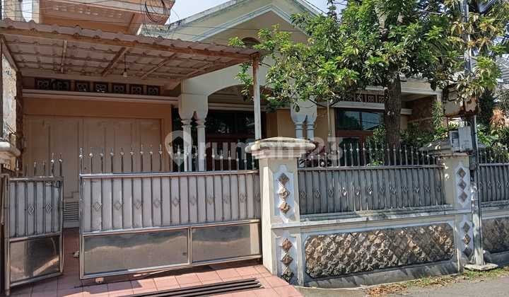 Dijual Rumah Terawat di Lokasi Strategis Dibatununggal
