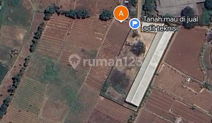 Terletak di Bandung Selatan, Tanah Ini Memberikan Kemudahan Akses ke Berbagai Fasilitas Menarik.dengan Harga Rp. 900.000.000, Anda bisa Memiliki Hunian Istimewa yang Sudah Siap Huni dan Bersertifikat AJB. Ambil Kesempatan untuk Menikmati Investasi di Kawa