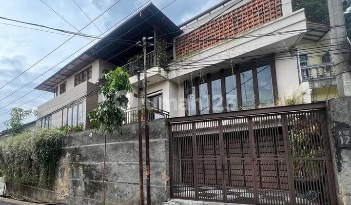 Dijual Rumah Terawat di Arcamanik Bandung