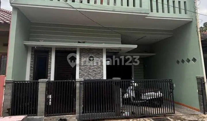 House with a Comfortable Environment and Close Access to Hospitals and Strategic Locations