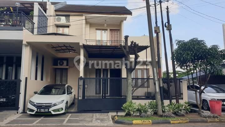 Dijual Rumah Semi Furnished Area Batununggal