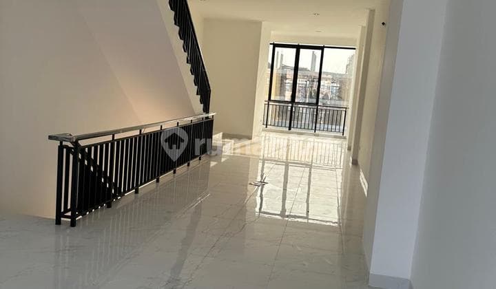 Dijual Ruko Batavia Sea View Ebony Island Uk 4,x18 3Lt Termurah