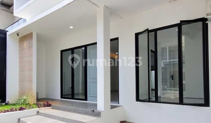 Dijual Rumah Cantik Apik Terawat Siap Huni Brand New di Bintaro Sektor 9