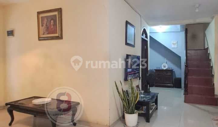 Dijual Rumah Strategis Depan Jalan di Pesanggrahan Bintaro Jakarta Selatan