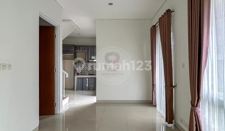 Dijual Rumah Cantik Siap Huni di Cluster Area Bintaro Sektor 3