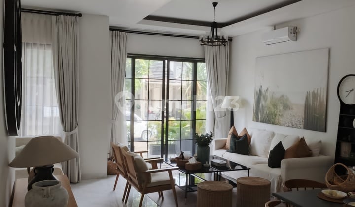 Rumah Furnished Bsd, Jual Cepat Masih Nego