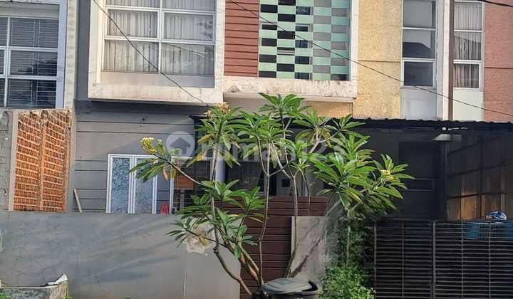RUMAH 2 LANTAI DI PAMULANG CENDANA RESIDENCE SHM SEMI FURNISHED
