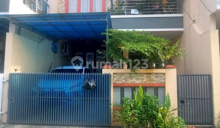 Rumah 2 Lantai Minimalis Dibintara Dekat Tol Jorr